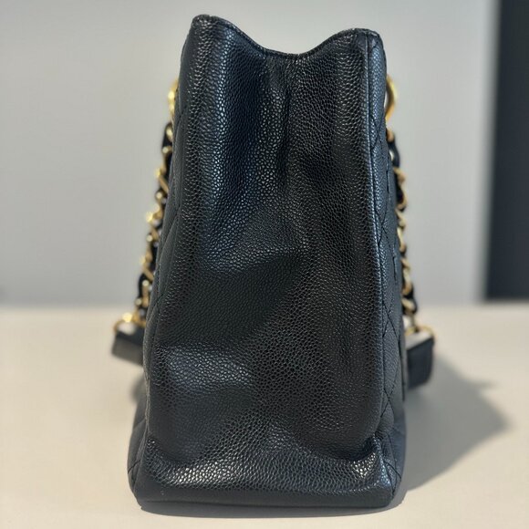 Chanel Black Caviar Grand Shopping Tote GST with Gold Hardware - Picture 2 of 9